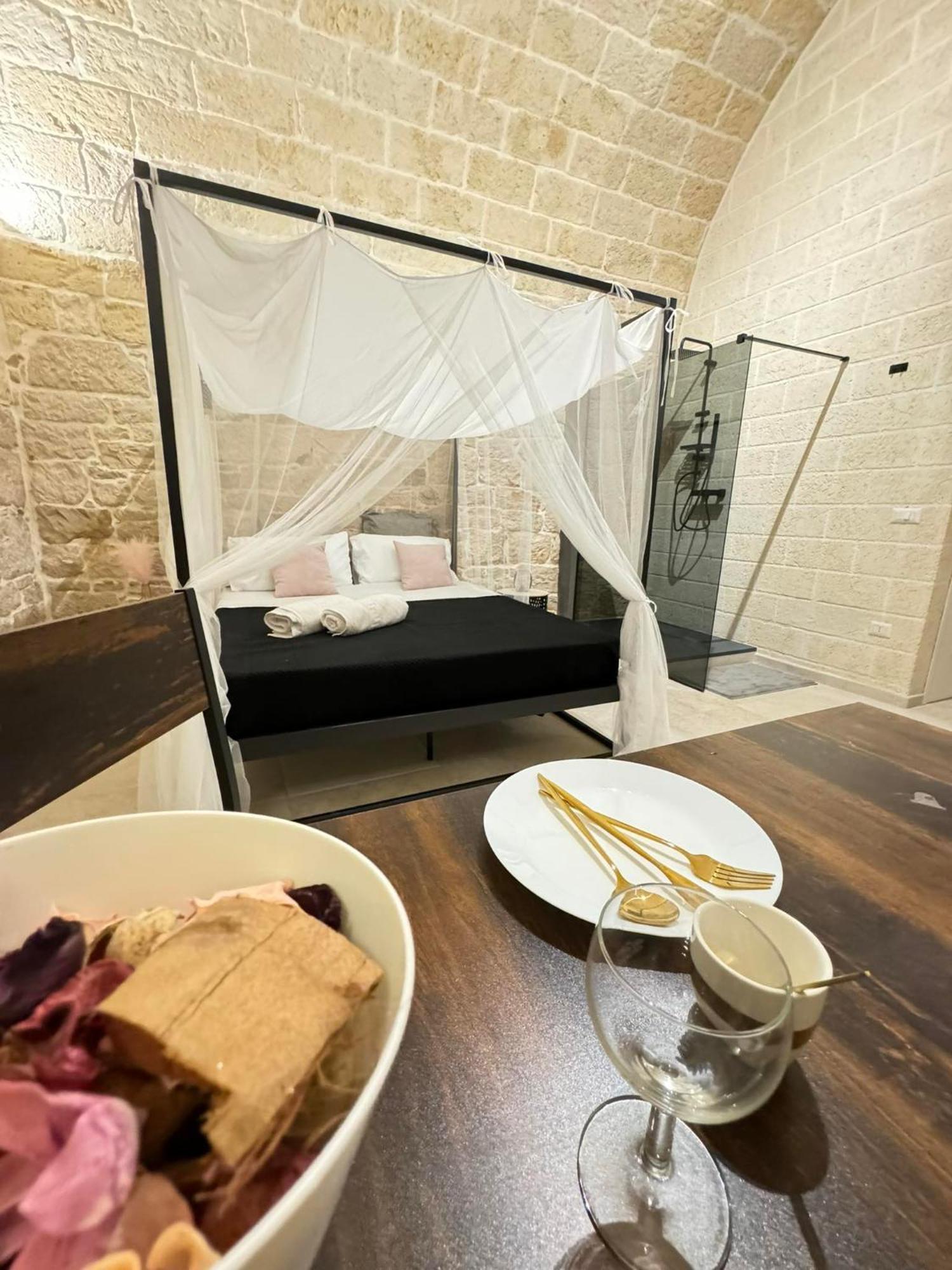 Amale Suite 25 Medioevo Design Κοράτο Εξωτερικό φωτογραφία